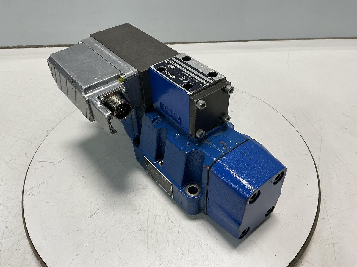 Used BOSCH 0 811 404 615