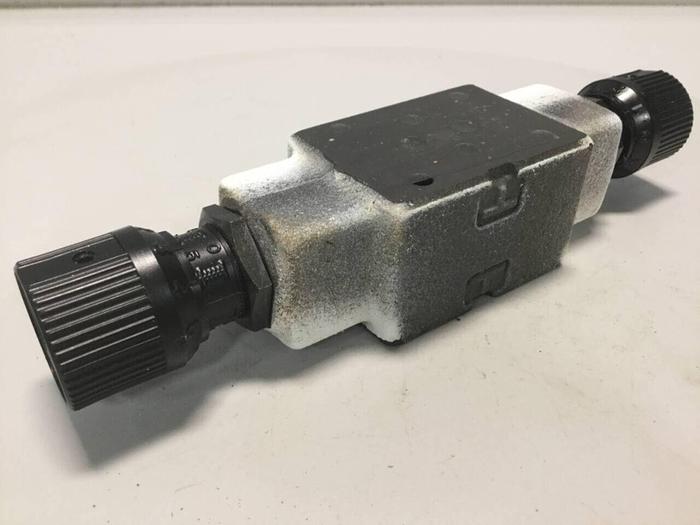 Used YUKEN Throttle & Check Modular Valve MSW-01-X-50 #99409