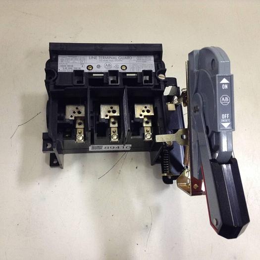 Used ALLEN BRADLEY 30 Amp Disconnect Switch 1494V-DS30 SER A #89410