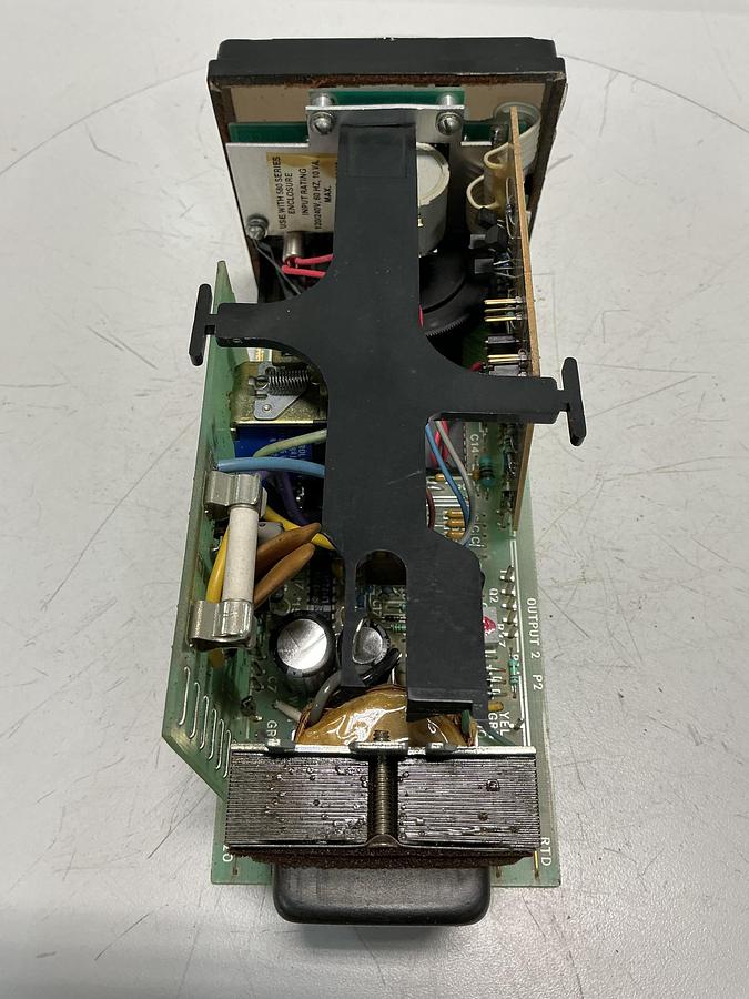 Used BARBER COLMAN 586A-20015-000-0-00