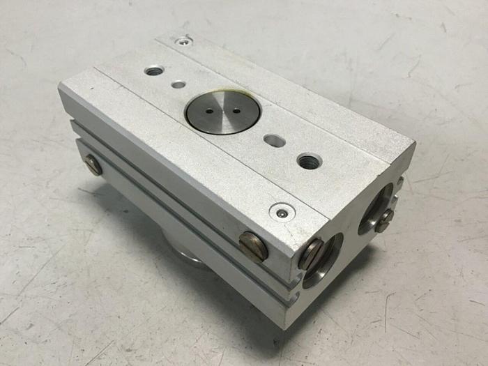 Used KOGANEI Rotary Actuator RAT10-180-SS2 #121061