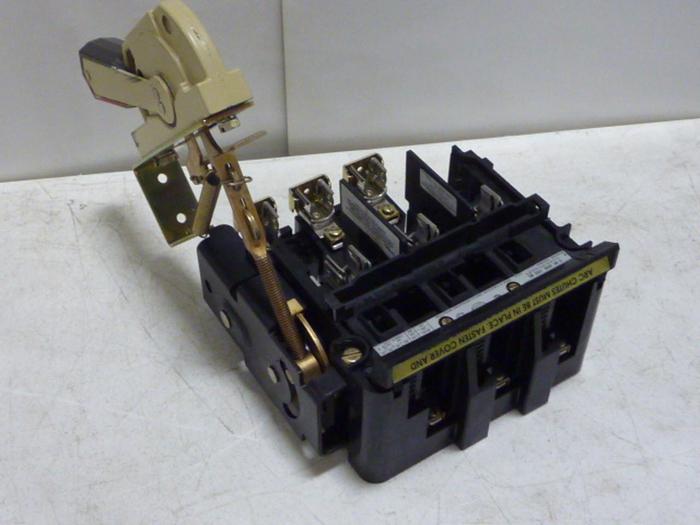 Used ALLEN BRADLEY 30 Amp Disconnect Switch 1494V-DS30 SER A #57364