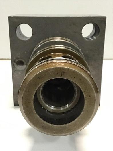 Used BOSCH Hydraulic Valve 0 811 402 611 #145449