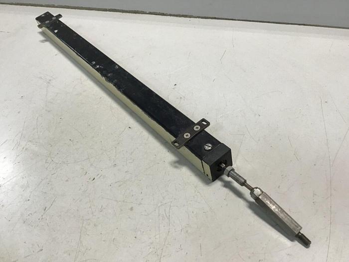 Used CINCINNATI MILACRON Linear Transducer L 3-18-450-0AS #119471