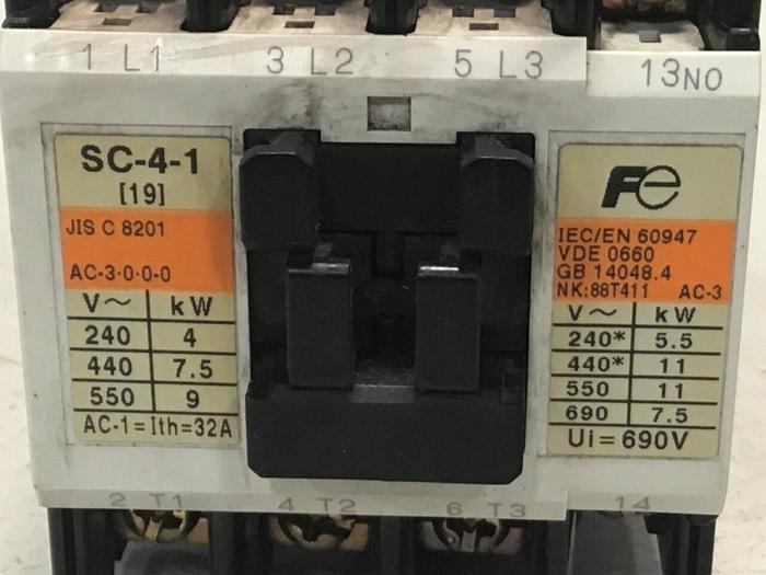 Used FUJI ELECTRIC Contactor SC-4-1 SC19AA #124710
