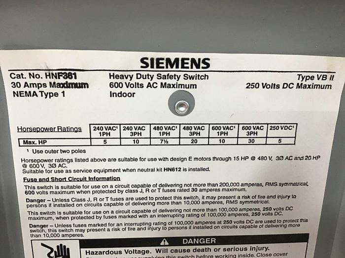 Used SIEMENS 30 Amp Safety Disconnect Switch HNF361 VBII #130010