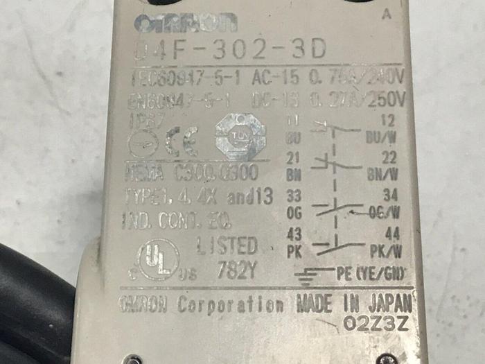 Used OMRON Limit Switch D4F-302-3D #128318