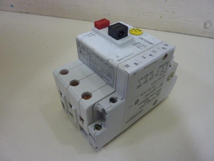 Used GENERAL ELECTRIC / GE Motor Starter CR72AMF #63633