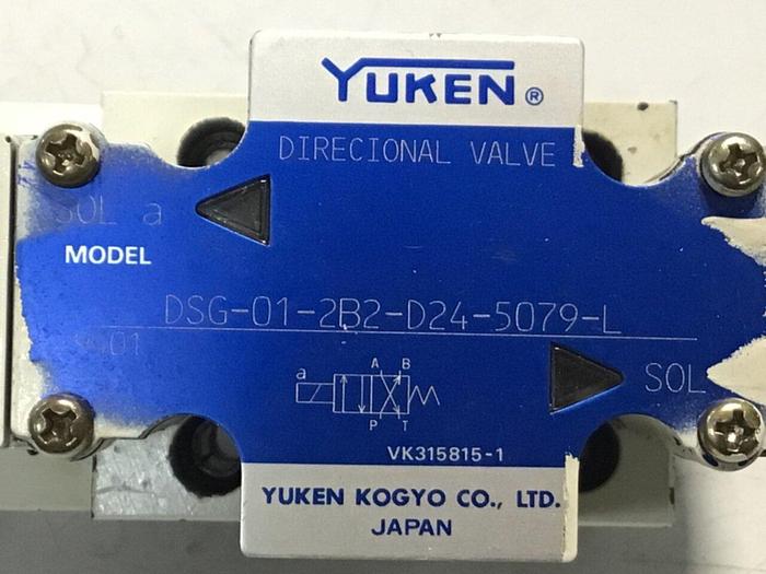 Used YUKEN Directional Valve DSG-01-2B2-D24-5079 Used