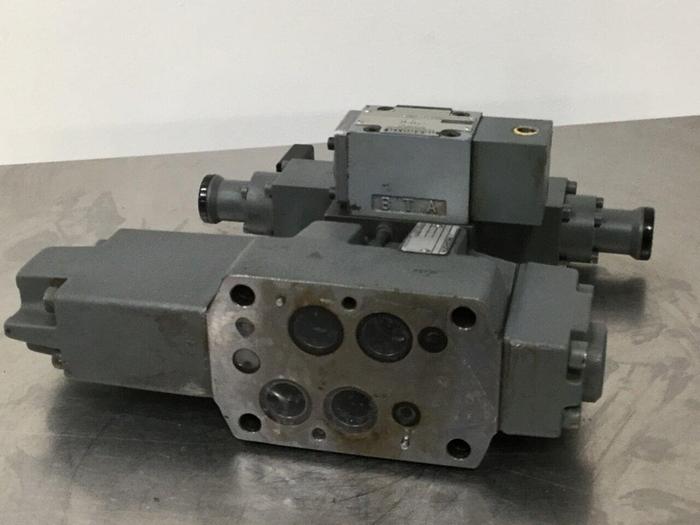 Used REXROTH Valve 4WRZ16W115050/6A24N9EK4/D3MR-453 Used