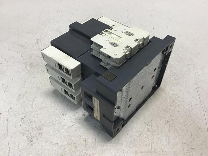Used SIEMENS Contactor 3TF4822-0AK6 #143684