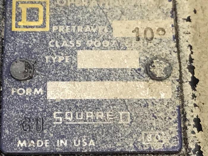 Used SQUARE D Limit Switch 9007-AEQ2699 Used