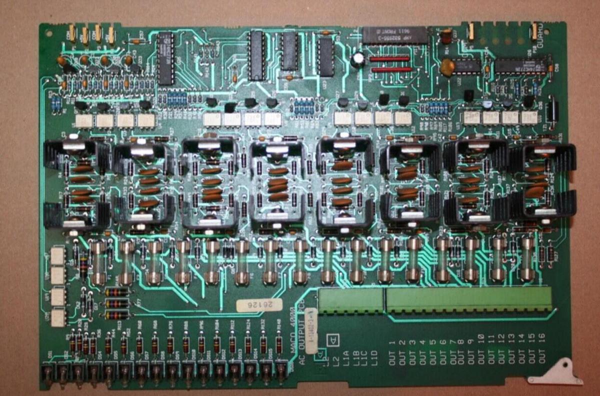 Used BARBER COLMAN AC Output Circuit Board A-13402-3-1 USED