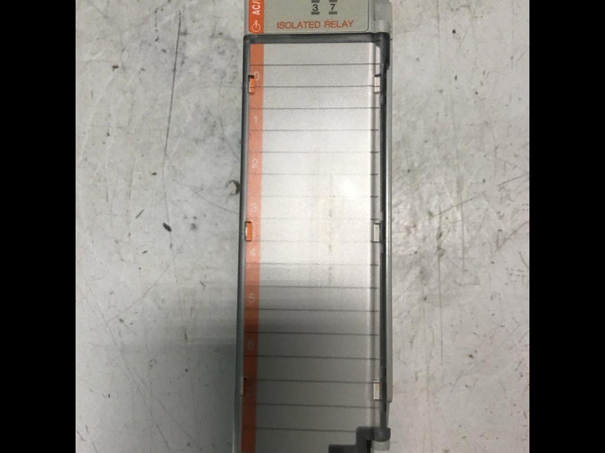 Used ALLEN BRADLEY Module 1769-OW8I SER B Used