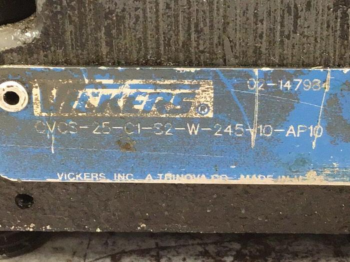 Used VICKERS Valves DG4V-3-2AL-M-U-HL7-60 Used