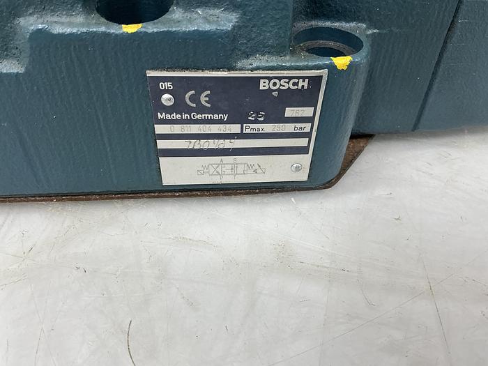 Used MILLER 583-S3E-602