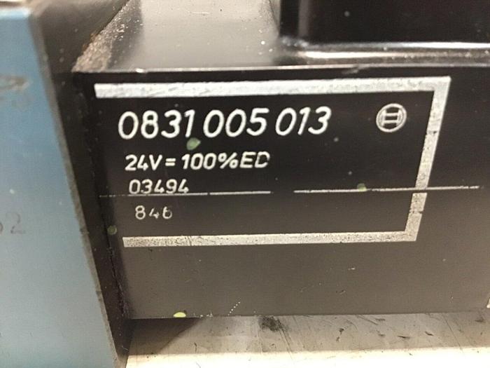 Used BOSCH Valve 0 810 090 322 #137319