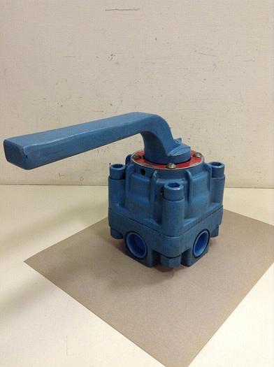 Used TELEDYNE REPUBLIC Selector Valve 8041C11/2H2S #67719