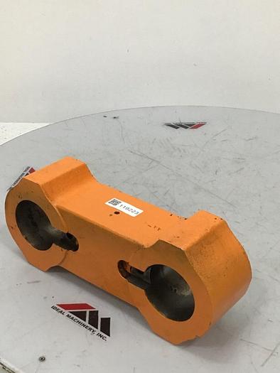 Used CINCINNATI MILACRON Toggle Link VT220-17 / TL Used