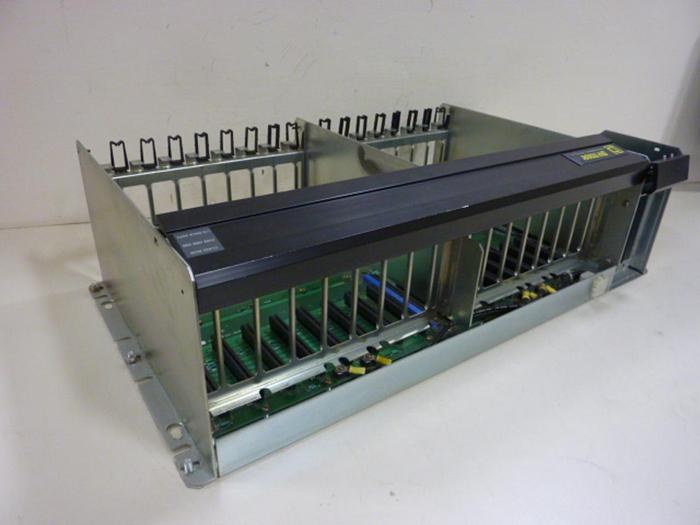 Used SQUARE D Slot Rack 8030-HRK-200 USED