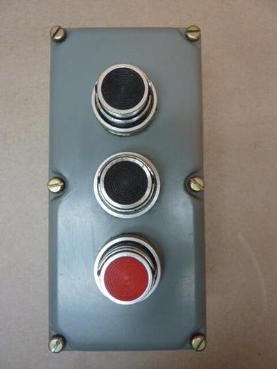 Used SQUARE D Control Station 9001-KY-3 #31534