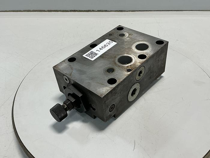 Used PARKER PRM6PA25KN33