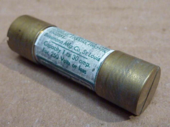 Used BUSSMANN 30 Amp Fuse REN-30 #33644