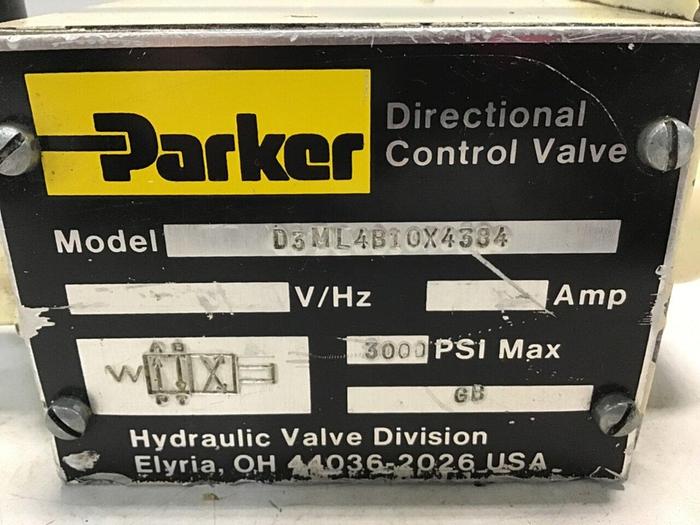 Used PARKER Directional Control Valve D3ML4B10X4384 #139679
