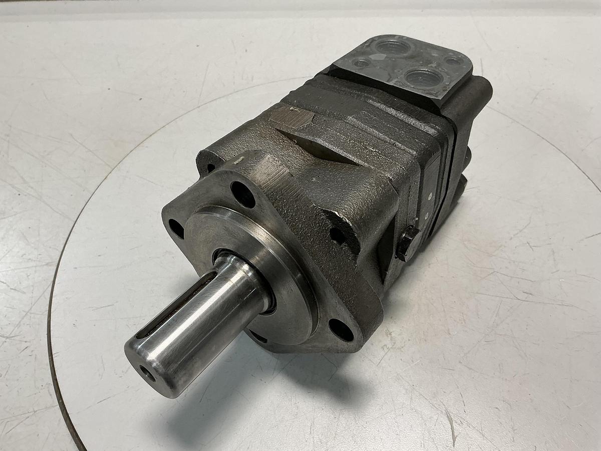 Used SAUER DANFOSS 151F0593-3