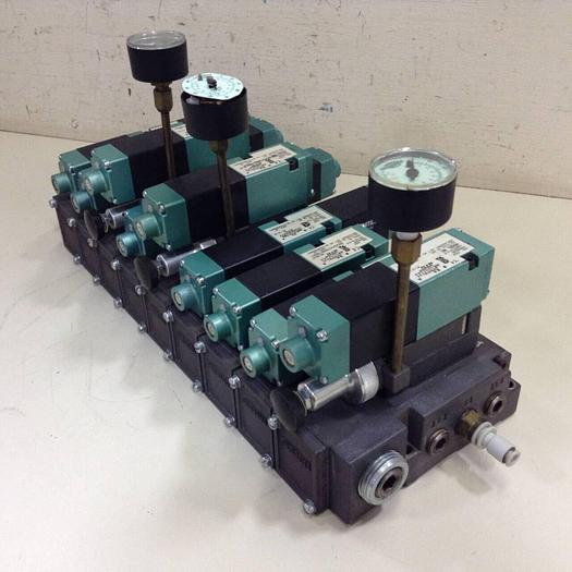 Used NUMATICS Control Block w/ Valves 082SS415M #80009