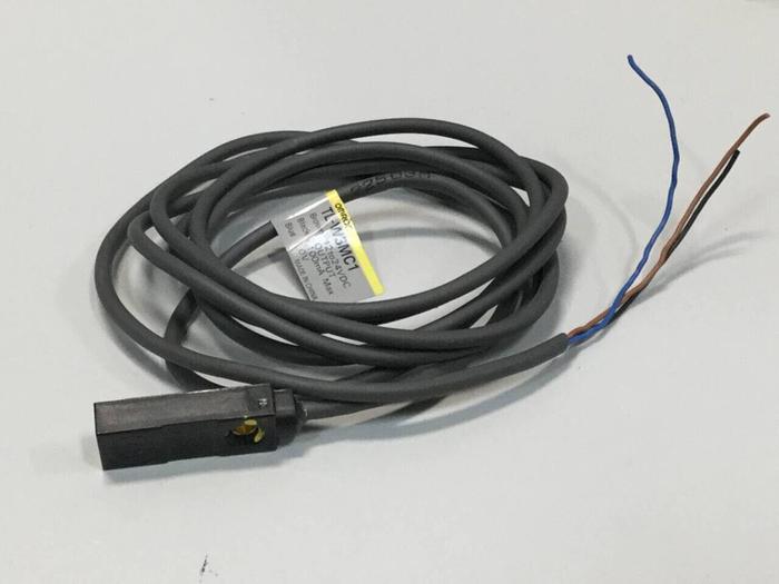 Used OMRON Proximity Switch TL-W3MC1 #99345
