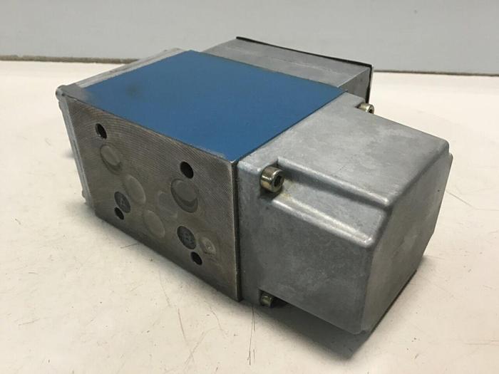 Used MANNESMANN REXROTH Valve 54WMR10X7032/YAW SO103 #129952