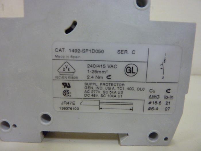 Used ALLEN BRADLEY 5 Amp Circuit Breaker 1492-SP1D050 SER C #55557