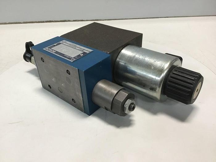 Used BOSCH Valve 081WV10P1V1012WS024/00D51 #144619