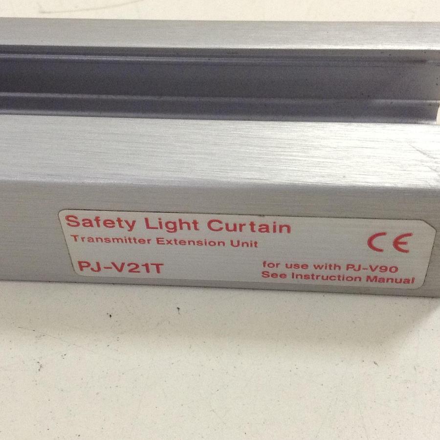 Used KEYENCE CORP Safety Light Curtain Transmitter PJ-V21T Used