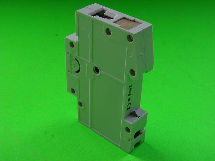 Used SIEMENS 2 Amp Circuit Breaker 5SX2C2 #8540