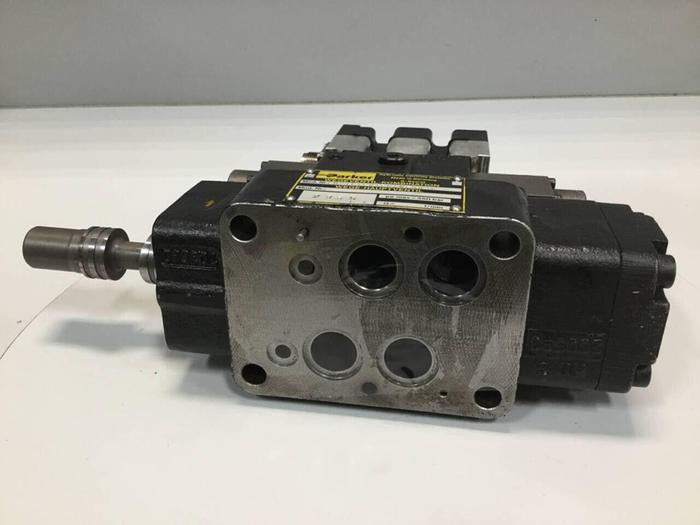 Used PARKER Valve D41FTE04FC1NF0030 Used