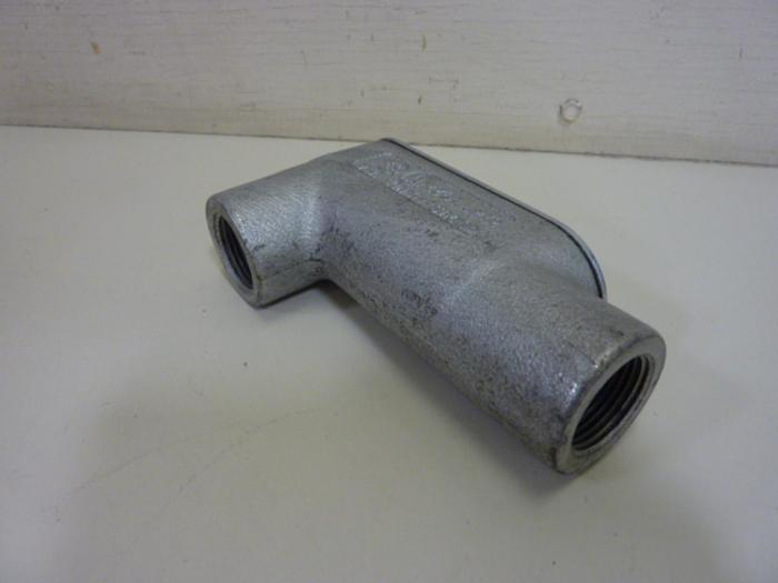 Used CROUSE HINDS Conduit LB27 #62142