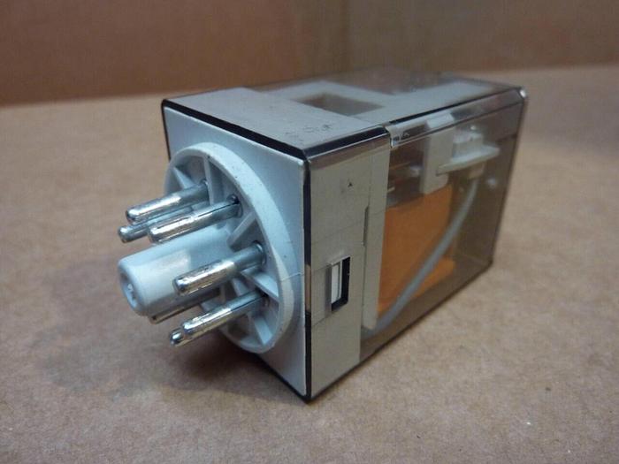 Used ALLEN BRADLEY Relay 700HA32A1 SER D #38288