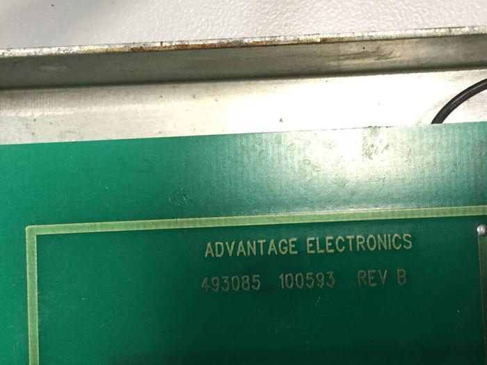 Used ADVANTAGE ELECTRONICS Display Panel Board 493085 100593 #100388