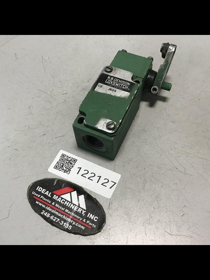 Used TELEMECANIQUE Lox-Switch C2JK05 #122127