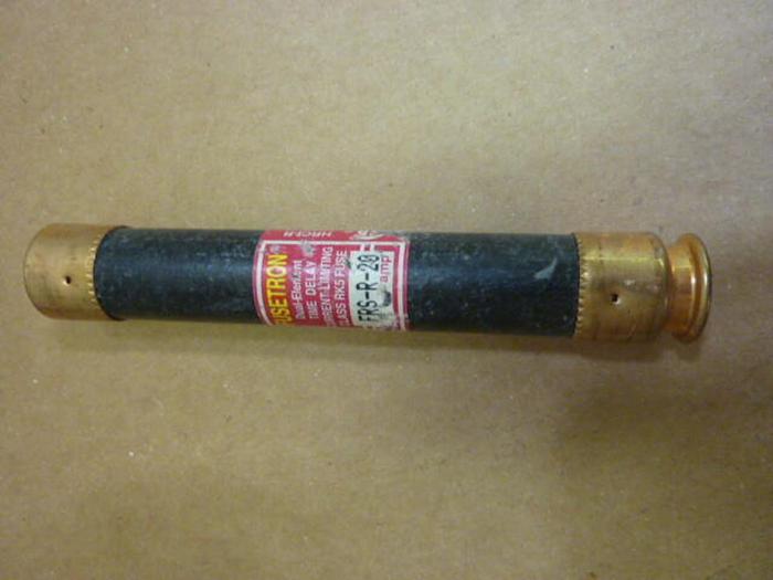 Used FUSETRON 20 Amp Fuse FRS-R-20 #33632
