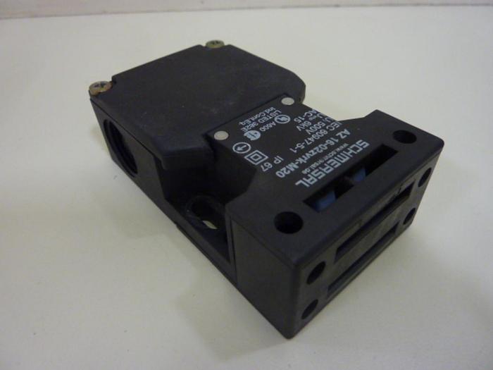 Used SCHMERSAL Safety Switch AZ16-0ZVRK-M20 #50227