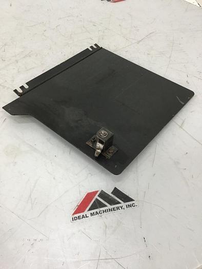 Used CINCINNATI MILACRON Purge Cover VT220-17 / IUIC #123569