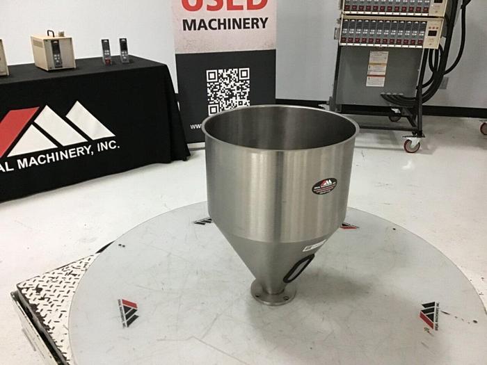 Used METAL FABRICATOR Hopper 14X14 HOPPER USED #130355