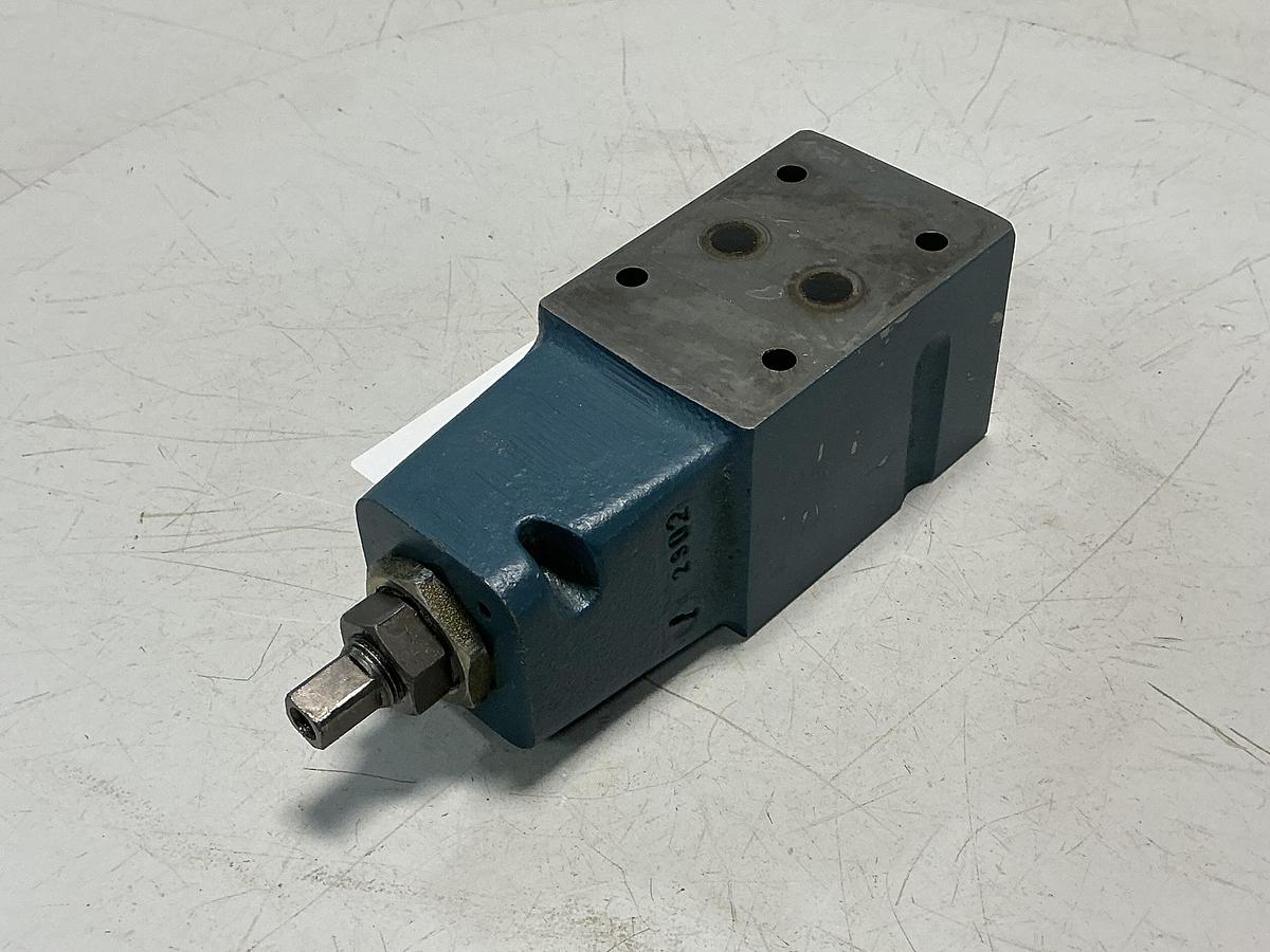 Used BOSCH 0 811 104 111