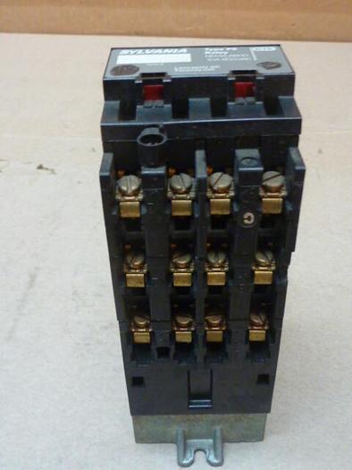 Used SYLVANIA Relay P6 #31104