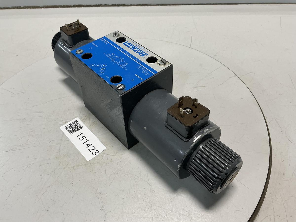 Used VICKERS DG4V 5 2CJ M U H6 20
