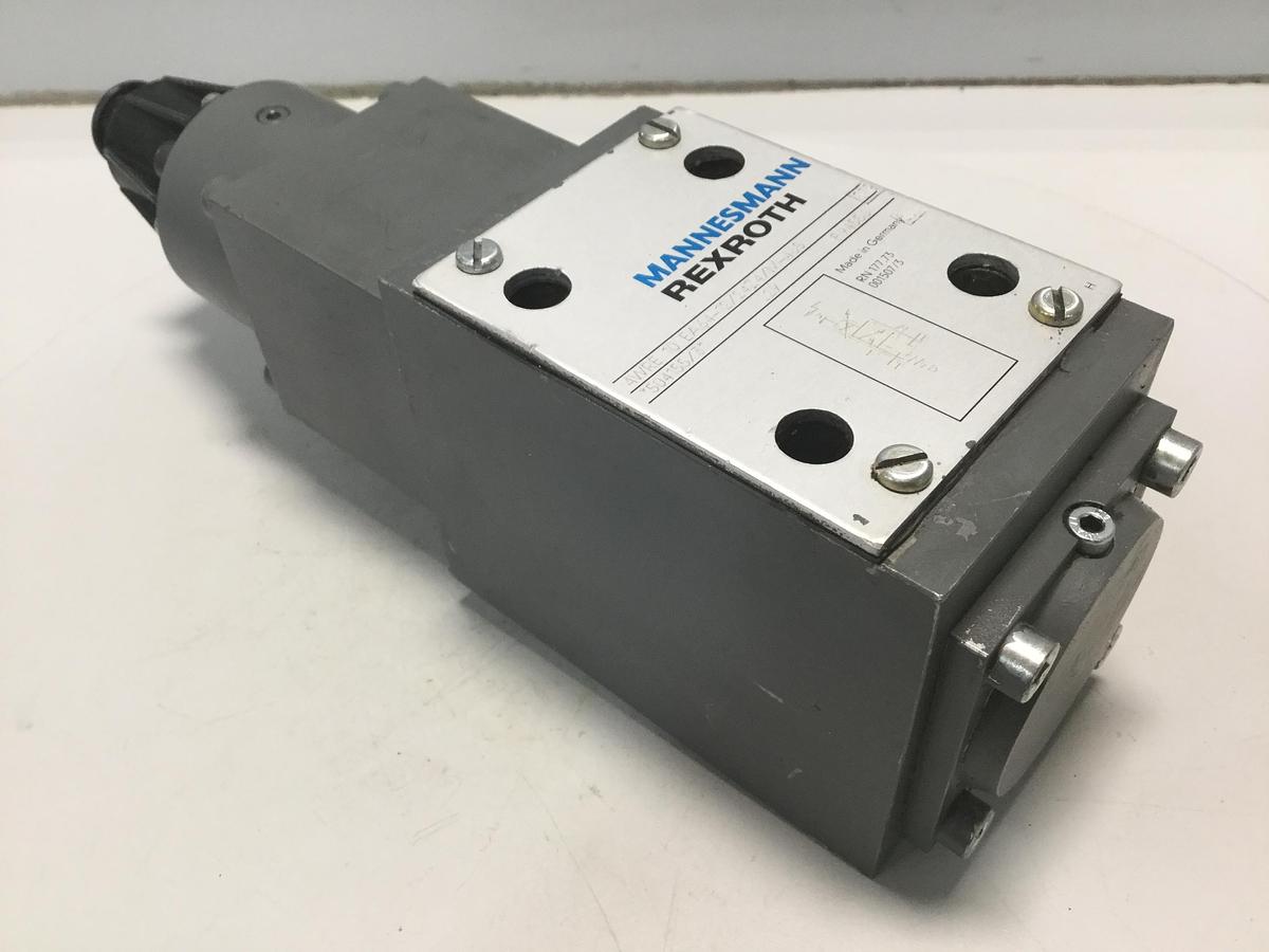 Used MANNESMANN REXROTH Proportional Flow Control Valve 4WRE10EA641224Z4M468 Used