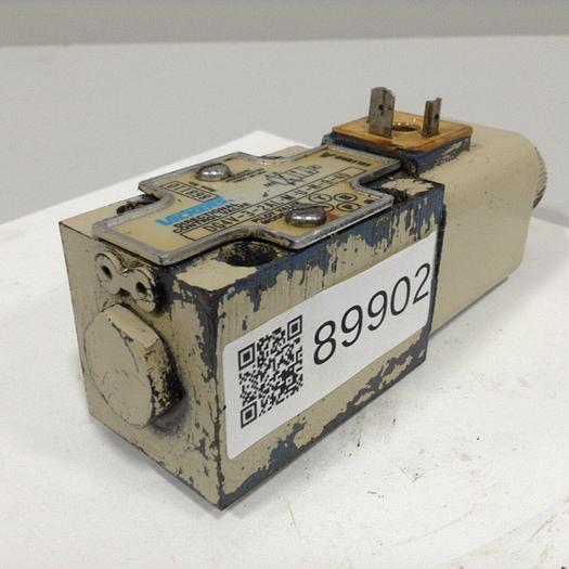 Used VICKERS Directional Control Valve DG4V32ALMUH940 #89902